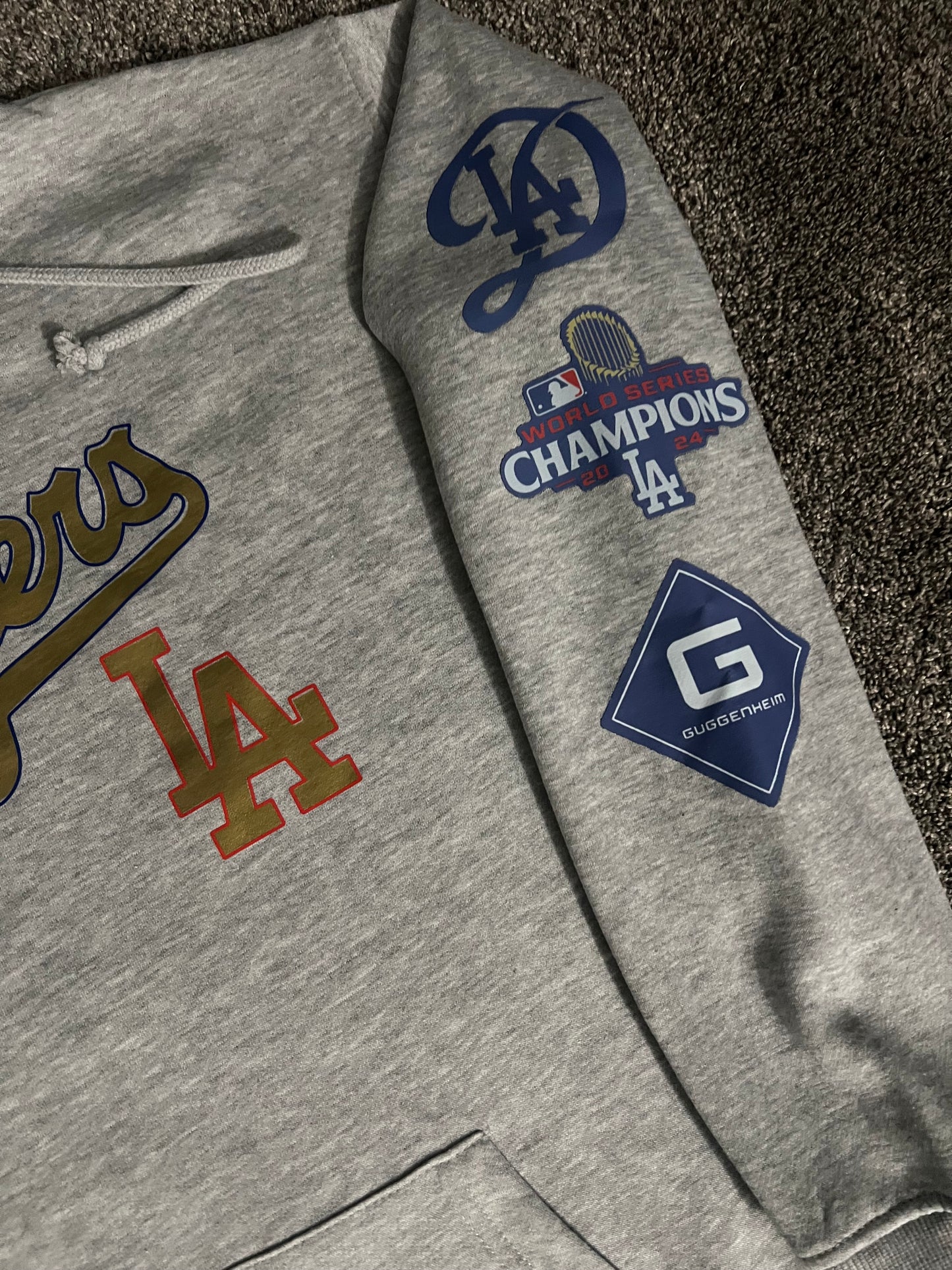 Los Angeles Dodgers Gold Print Grey Pullover  Hoodie Unisex S-5XL New 2025